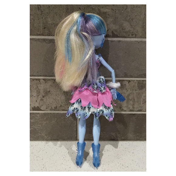 Monster High Doll Abbey Bominable - Dot Dead Gorgeous - G1 - 2012 - Picture 5 of 5